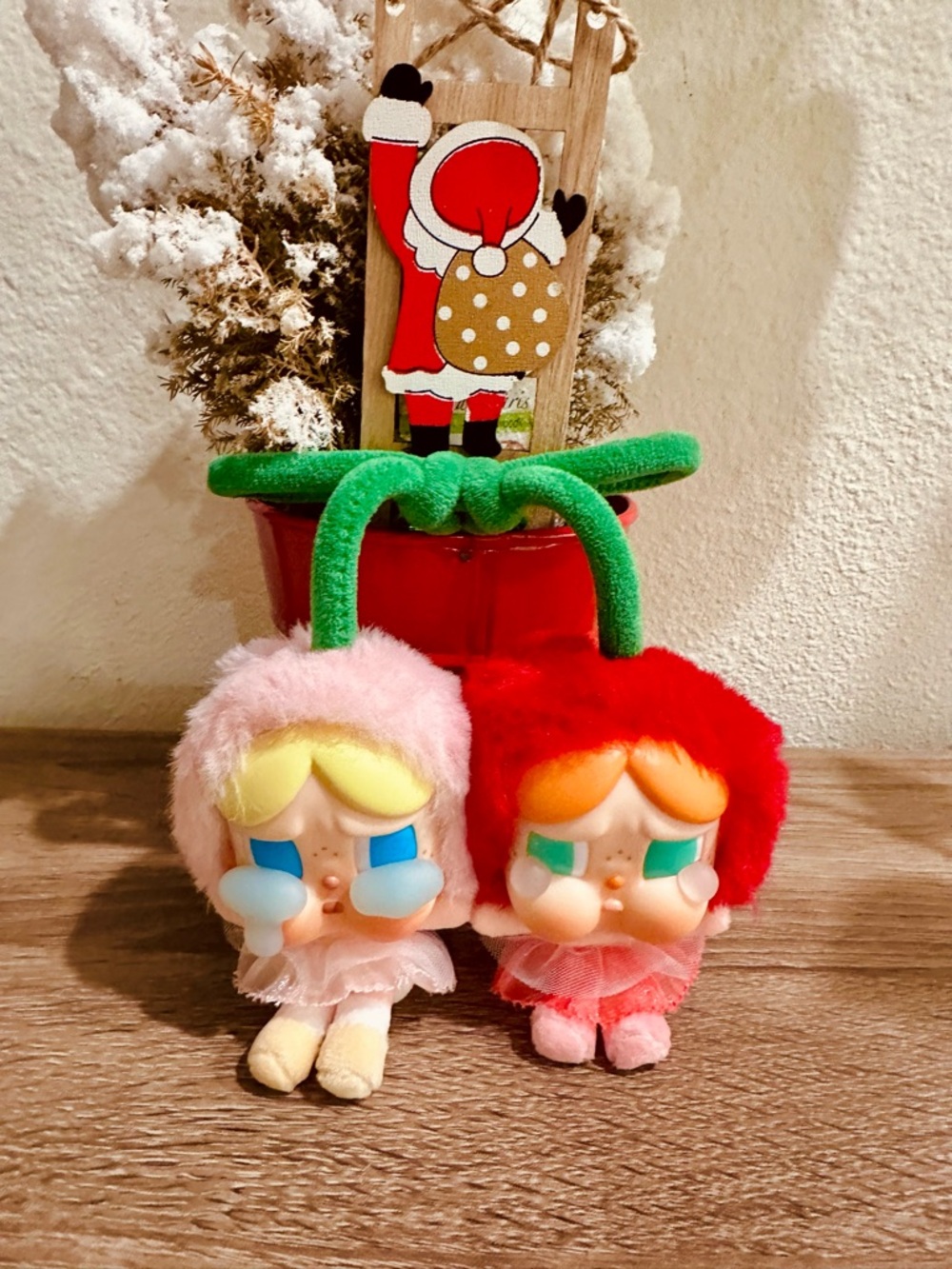 CRYBABY Crying For Love Series-Vinyl Plush Hanging Card (Love You Cherry Much)